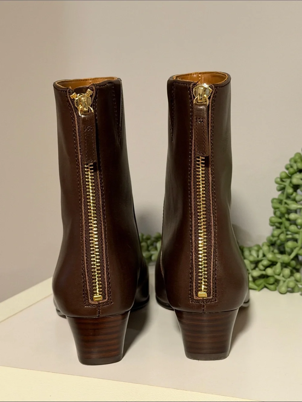 Lexie Ankle Boot in Leather by Madewell sz: 6